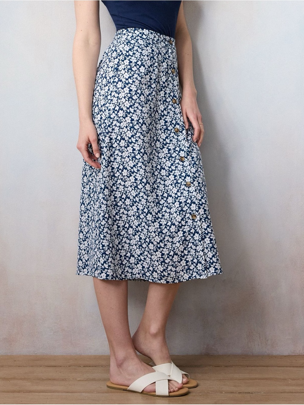Lauren Conrad Navy Floral Button-Front Midi Skirt